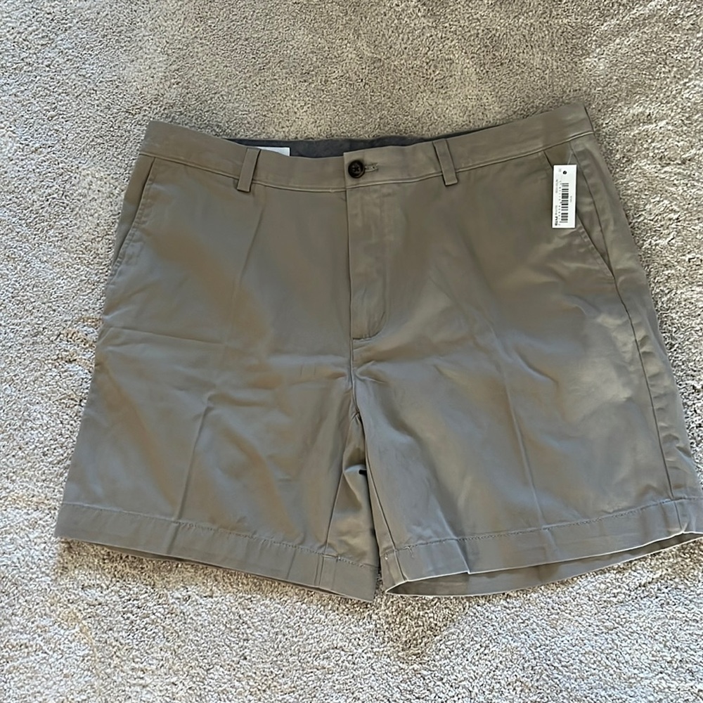 NWT Khaki Tan Men’s Shorts